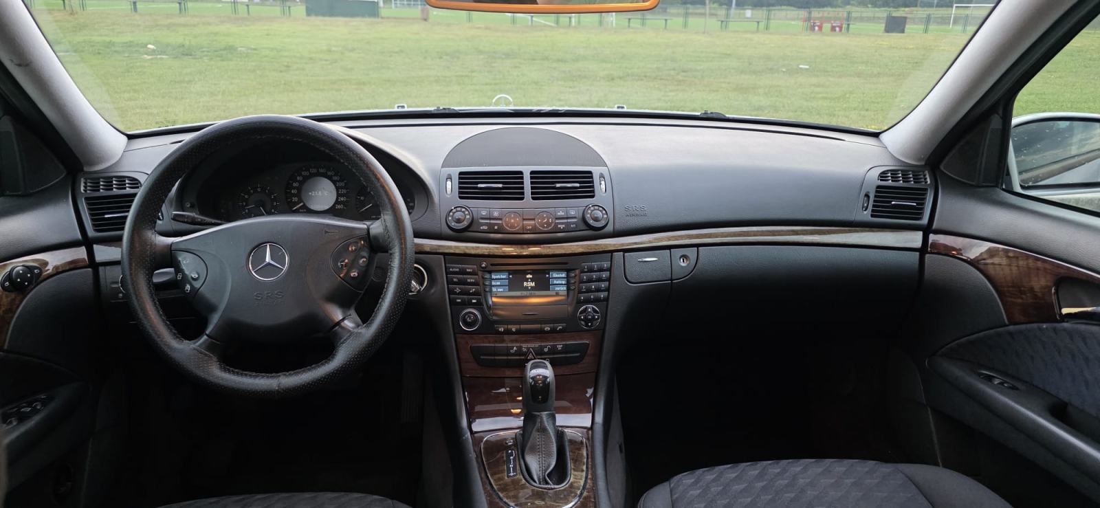 Mercedes-Benz E-klasa 220 CDI Classic automatik kreditne kartice 36, fotografija 11
