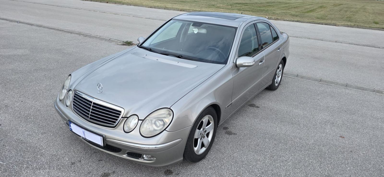 Mercedes-Benz E-klasa 220 CDI Classic automatik kreditne kartice 36, fotografija 13