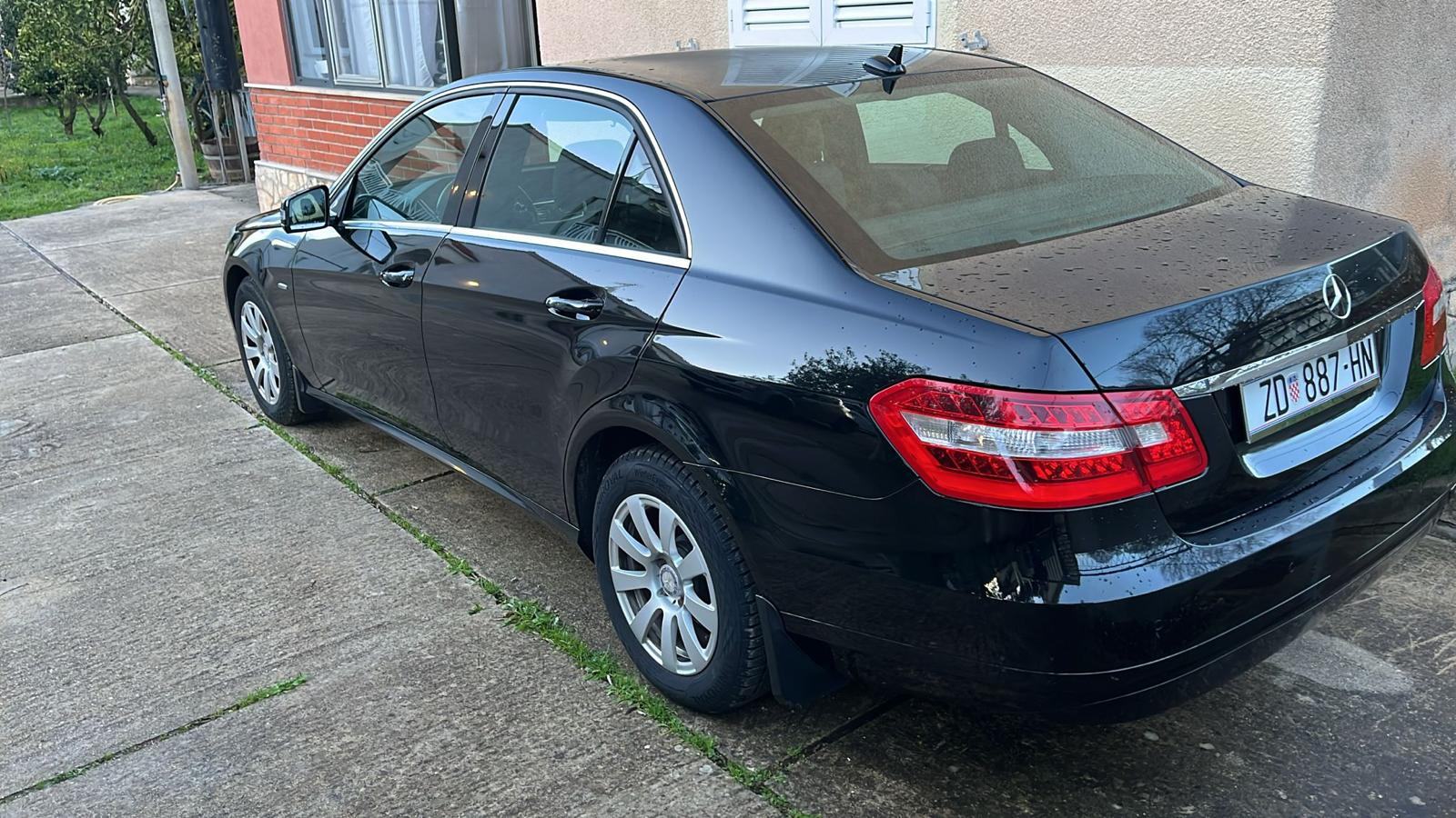 Mercedes-Benz E-klasa 220 CDI, fotografija 3
