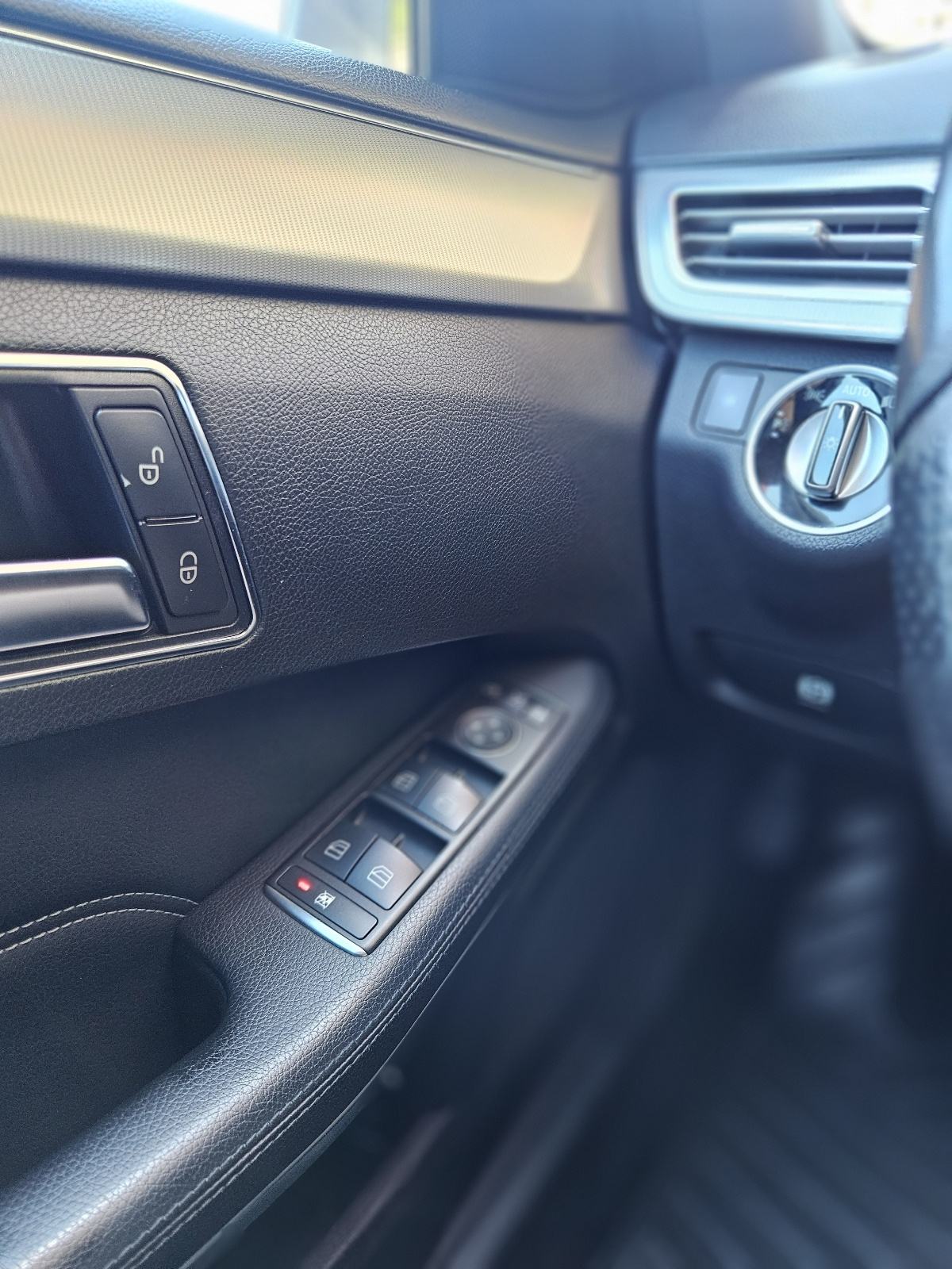 Mercedes-Benz E-klasa 220 CDI, fotografija 12