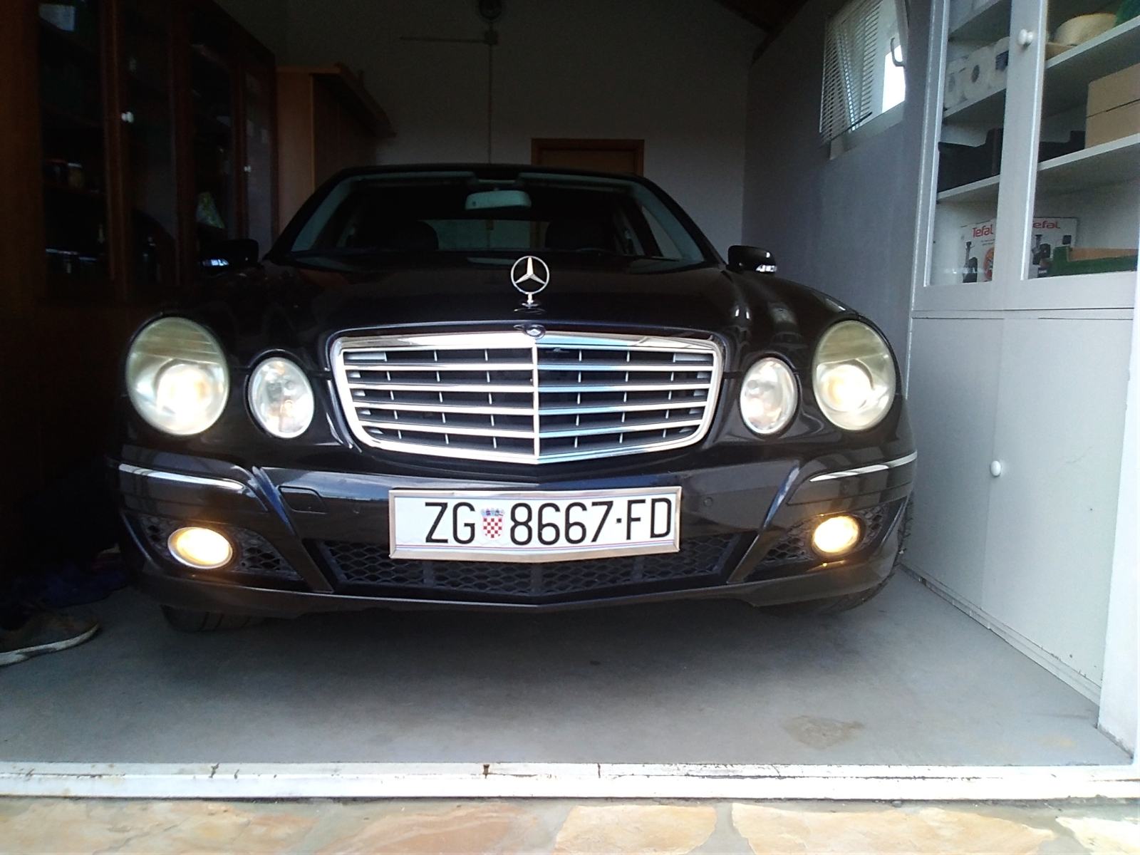 Mercedes-Benz E-klasa 220 CDI ELEGANCE, fotografija 5