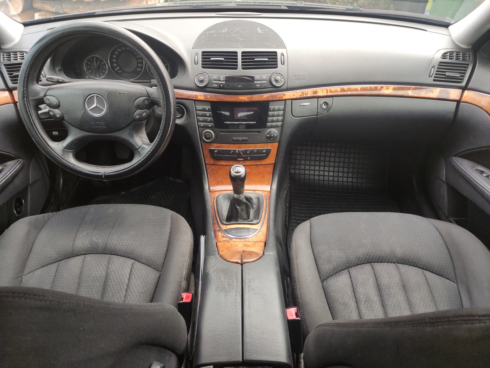 Mercedes-Benz E-klasa 220 CDI ELEGANCE, fotografija 8
