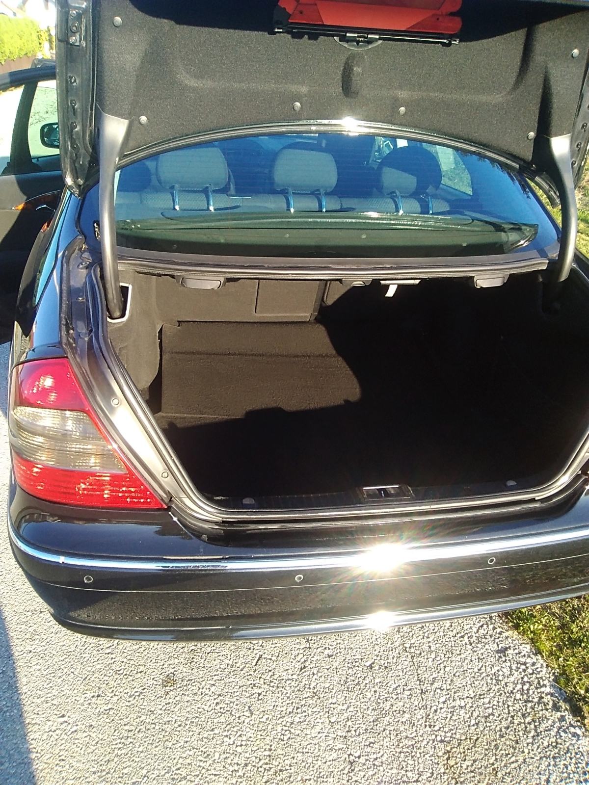 Mercedes-Benz E-klasa 220 CDI ELEGANCE, fotografija 9