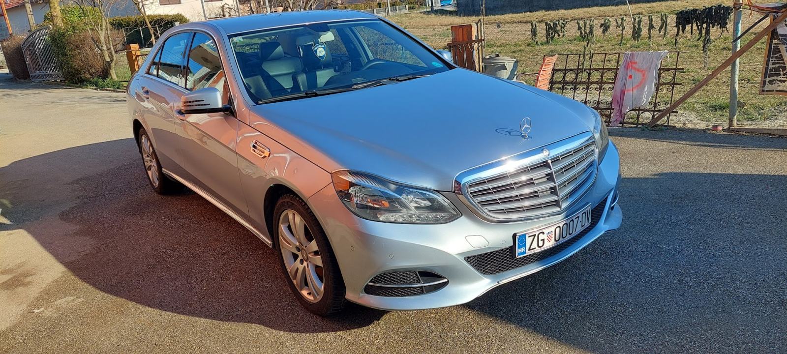 Mercedes E-klasa 220 CDI w212 125kw led svjetla REDIZAJN-AUTO PILOT, fotografija 19