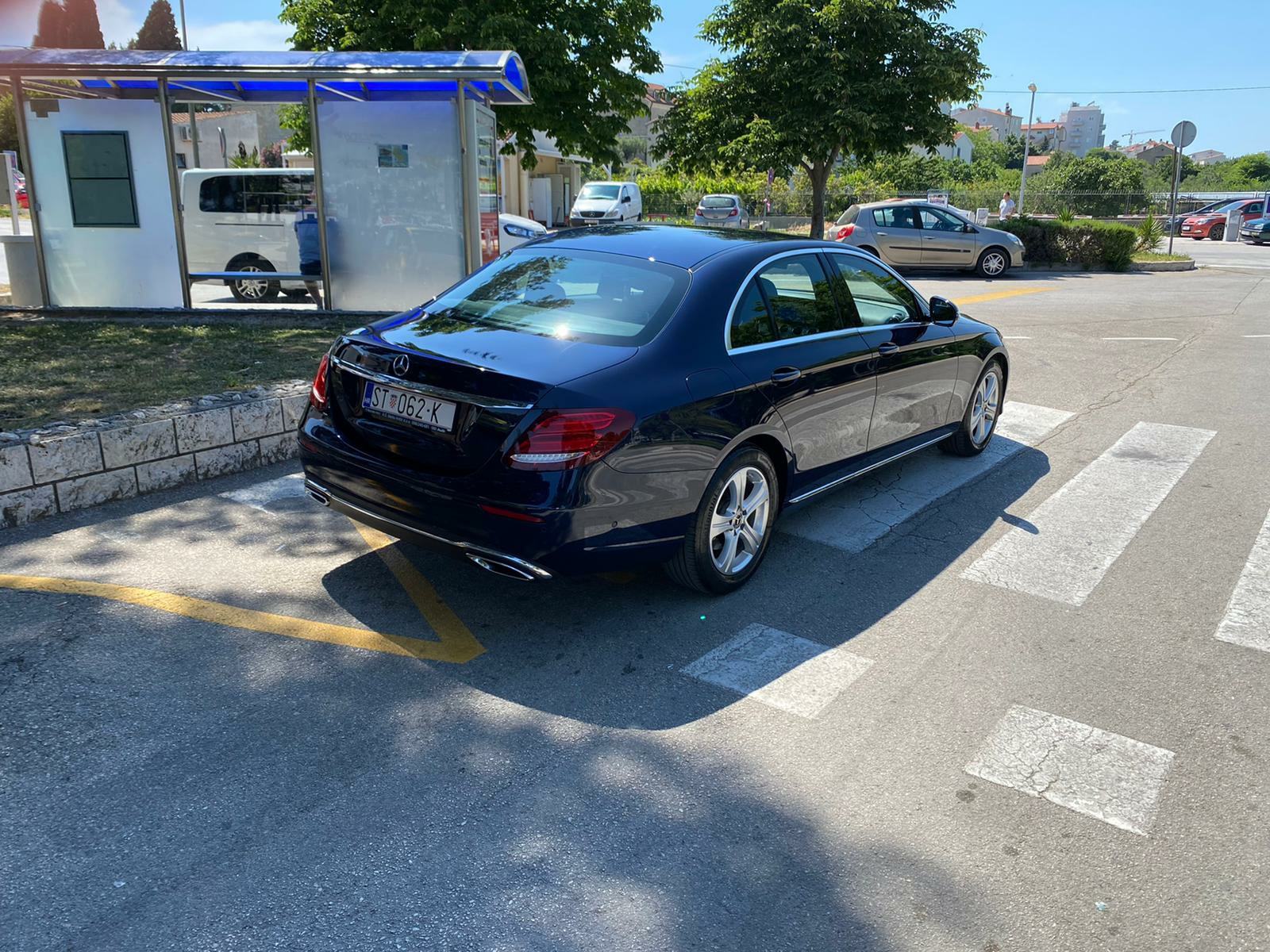 Mercedes-Benz E-klasa 220 d 4MATIC 1, fotografija 10