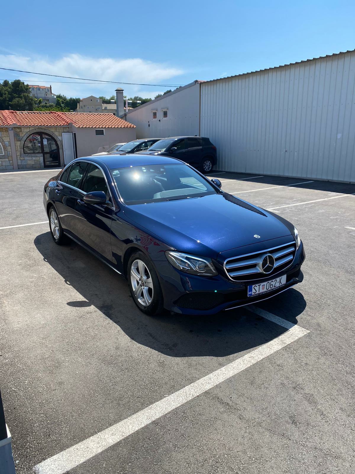 Mercedes-Benz E-klasa 220 d 4MATIC 1, fotografija 13