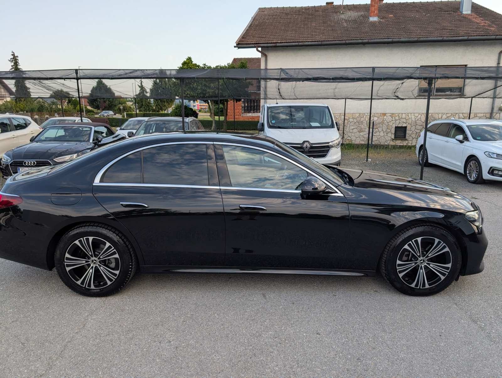 Mercedes-Benz E-klasa 220d 4MATIC, pogled izvana - slika 4