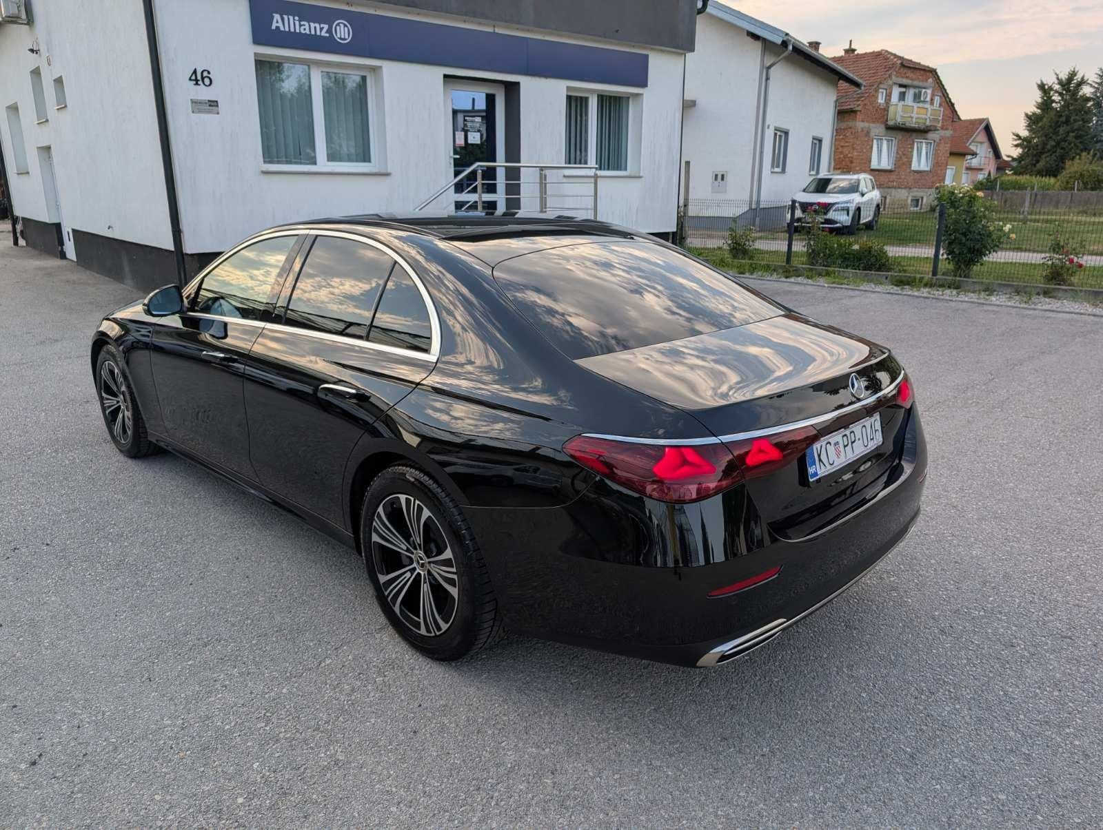 Mercedes-Benz E-klasa 220d 4MATIC, fotografija 6