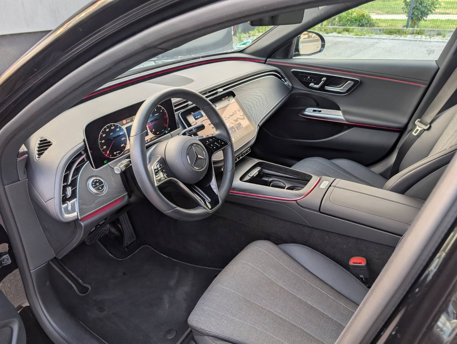 Mercedes-Benz E-klasa 220d 4MATIC, fotografija 9