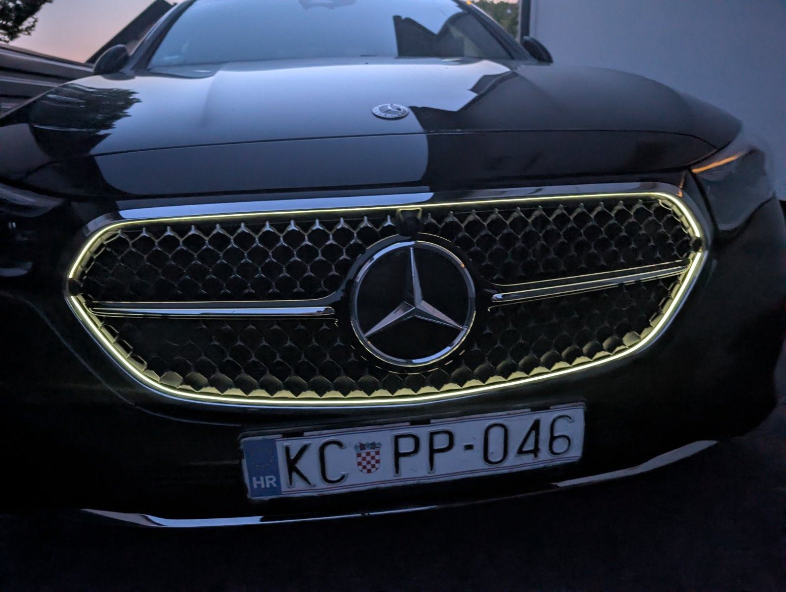Mercedes-Benz E-klasa 220d 4MATIC, fotografija 13