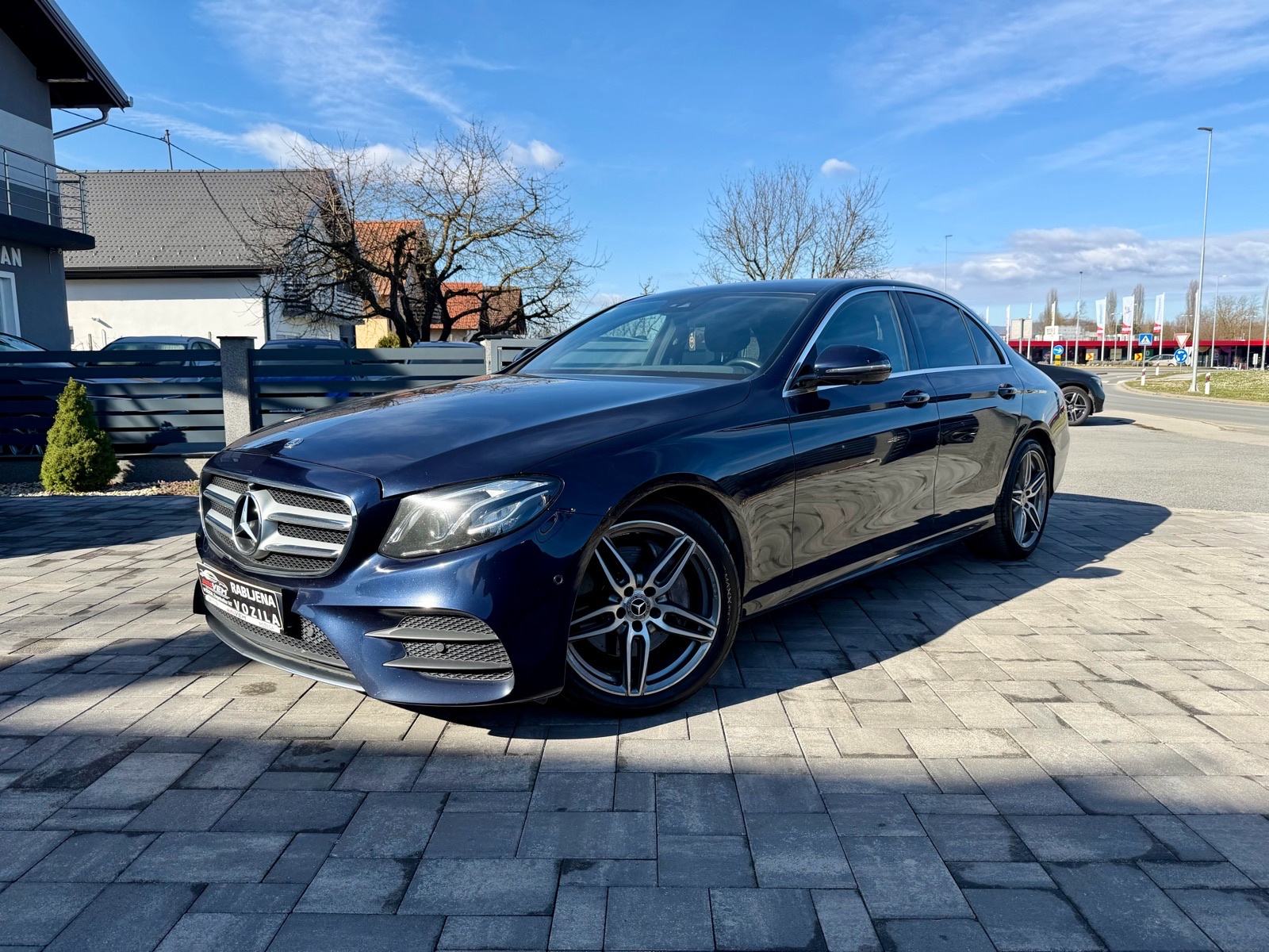 Mercedes-Benz E-klasa 220 D AMG-WIDESCREEN-360” KAMERA-KUKA-2019 God., fotografija 2
