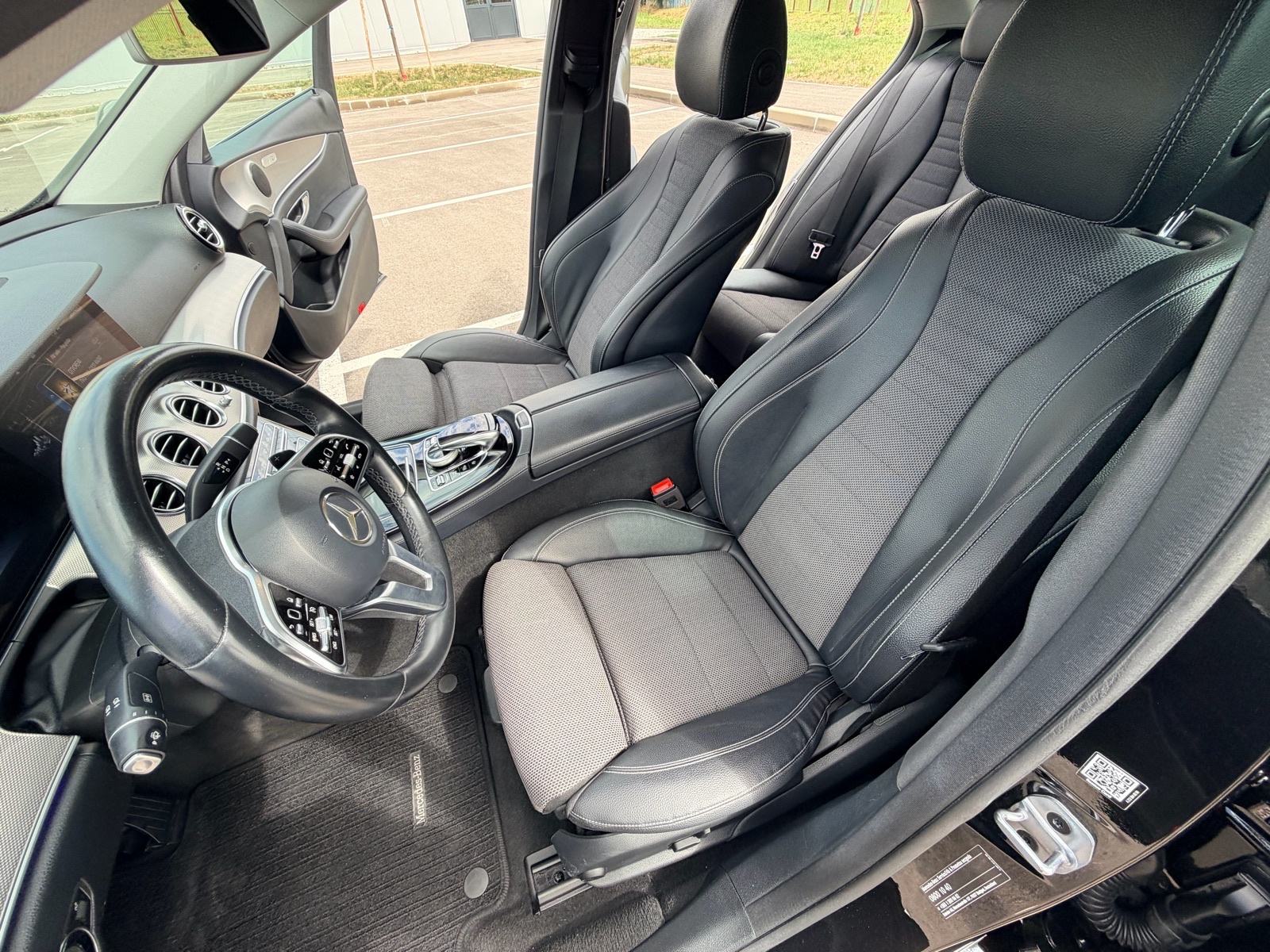 Mercedes-Benz E-klasa 220 D automatik 4matic, fotografija 18