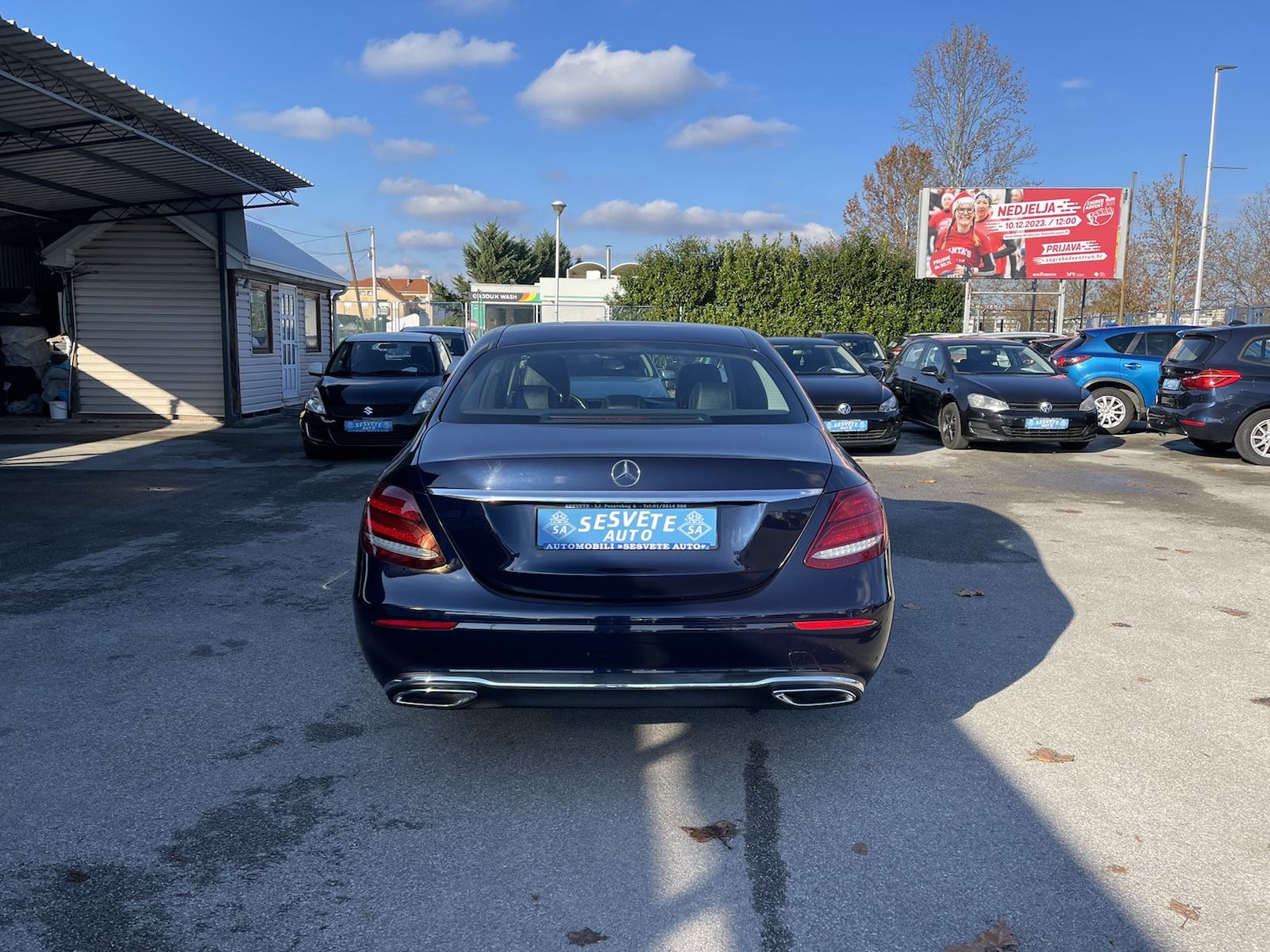 Mercedes-Benz E-klasa 220 D automatik !!, fotografija 4