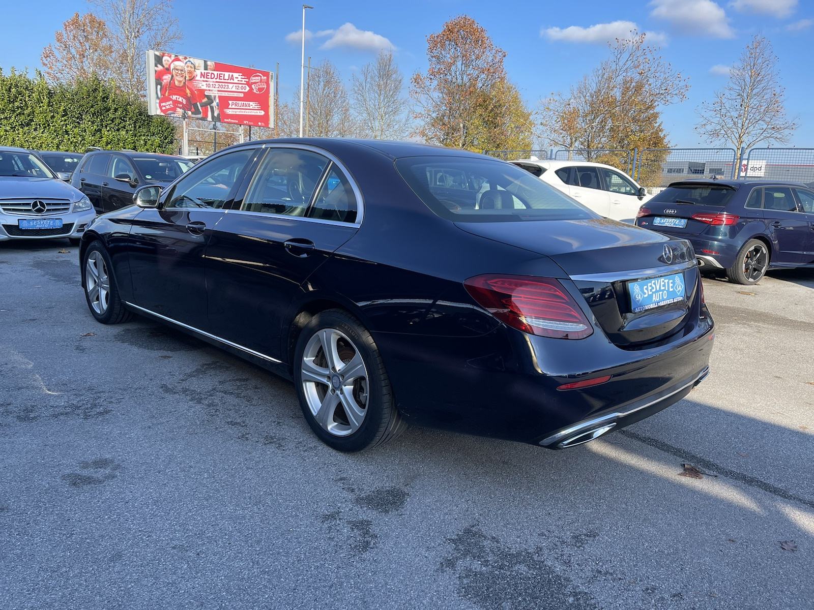 Mercedes-Benz E-klasa 220 D automatik !!, fotografija 5