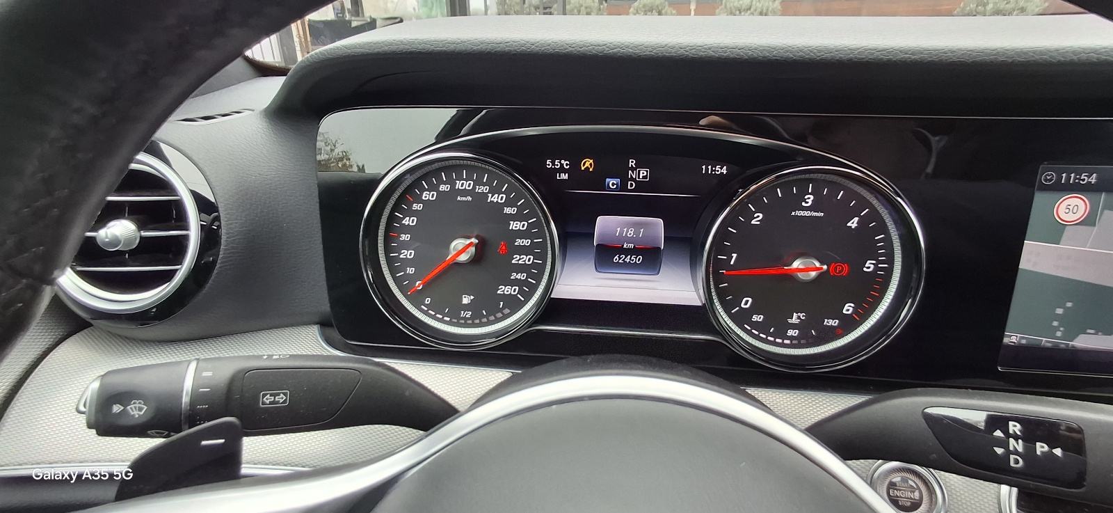 Mercedes-Benz E-klasa 220 D automatik, fotografija 17