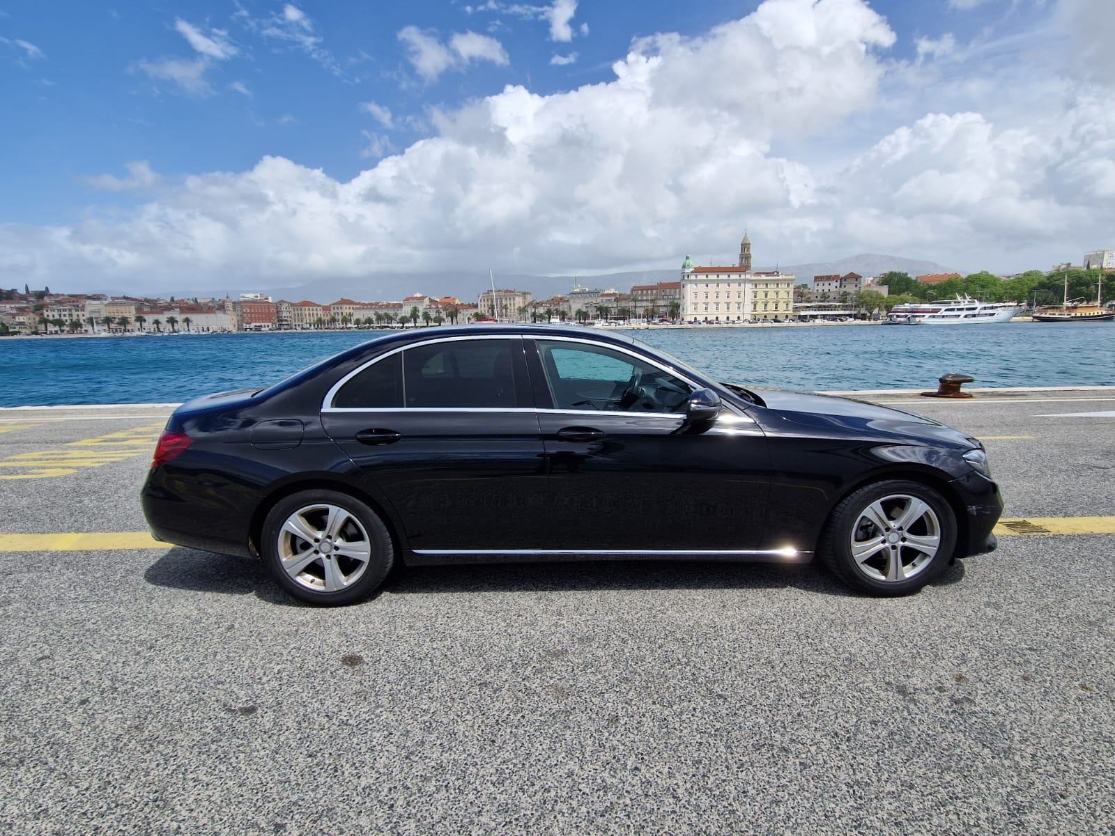 Mercedes-Benz E-klasa 220 D automatik, fotografija 3