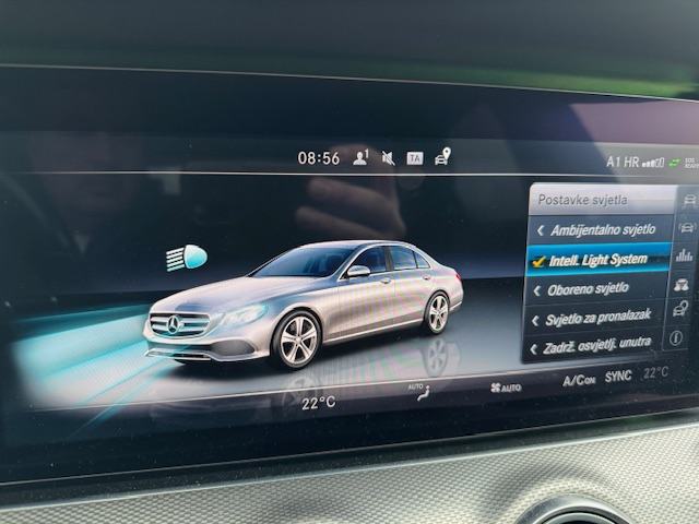 Mercedes-Benz E220d W213 AMG Line | servisiran | bez ulaganja 9G, fotografija 16