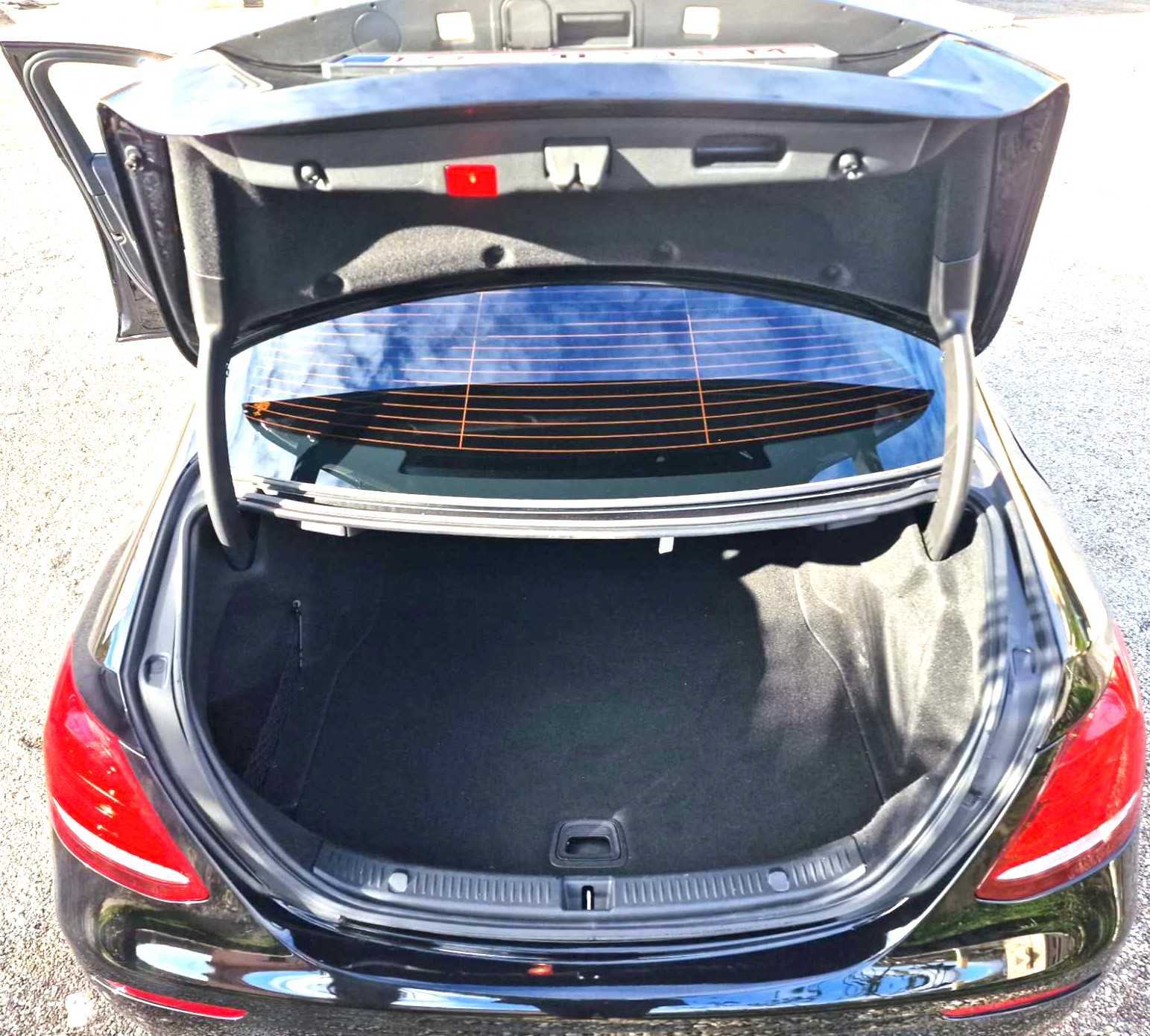 Mercedes-Benz E-klasa 220 D automatik, fotografija 7