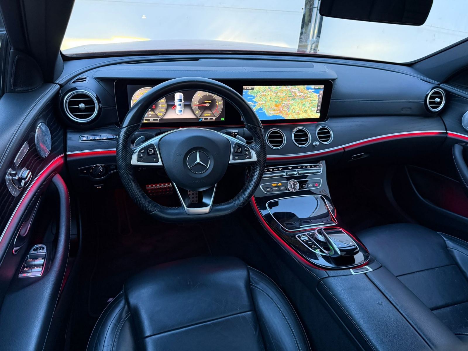 Mercedes-Benz E220d AMG PAKET – FULL OPREMA – EXCLUSIVE PAKET!!, fotografija 12