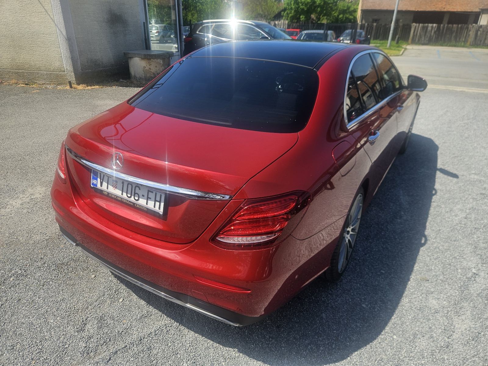 Mercedes-Benz E220d AMG PAKET – FULL OPREMA – EXCLUSIVE PAKET!!, fotografija 8