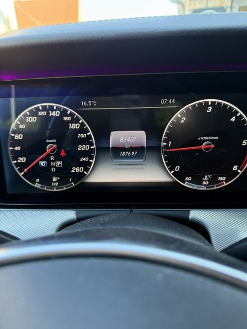 Mercedes-Benz E220d W213 AMG Line | servisiran | bez ulaganja 9G, fotografija 6