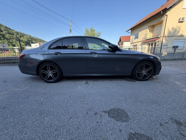 Mercedes-Benz E220d W213 AMG Line | servisiran | bez ulaganja 9G, fotografija 4