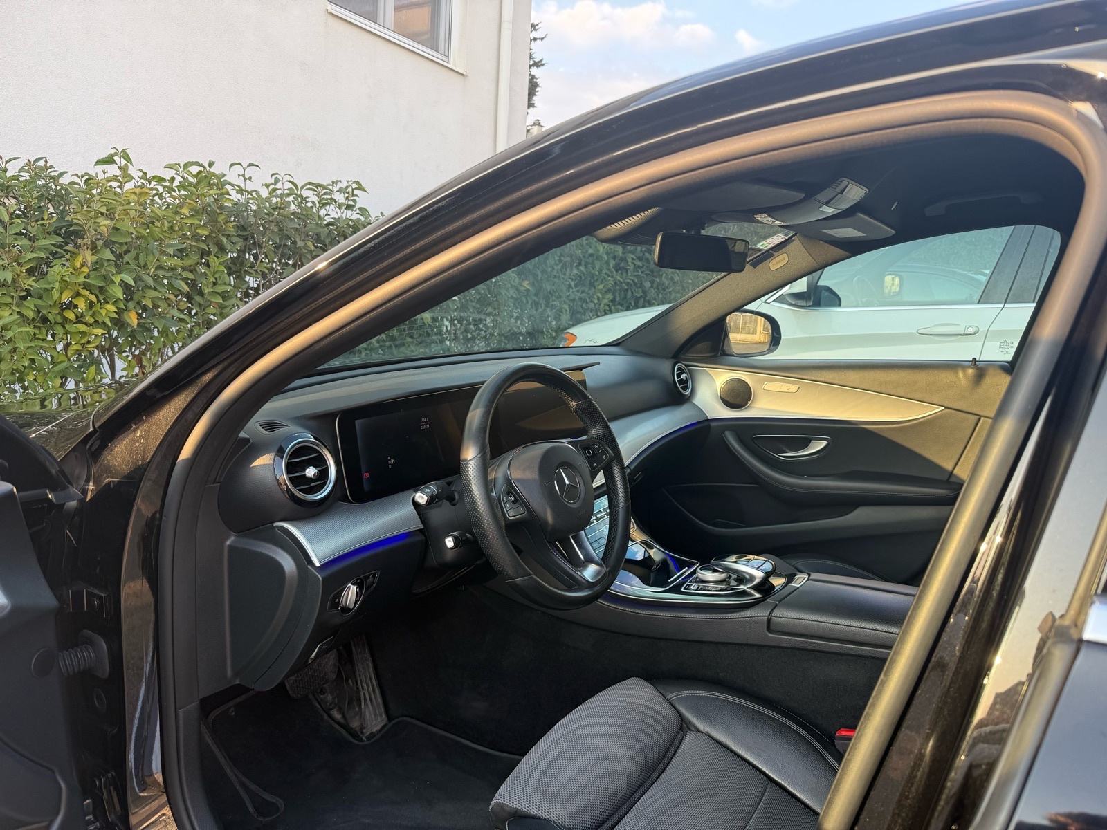 Mercedes-Benz E-klasa 220 D automatik, fotografija 4