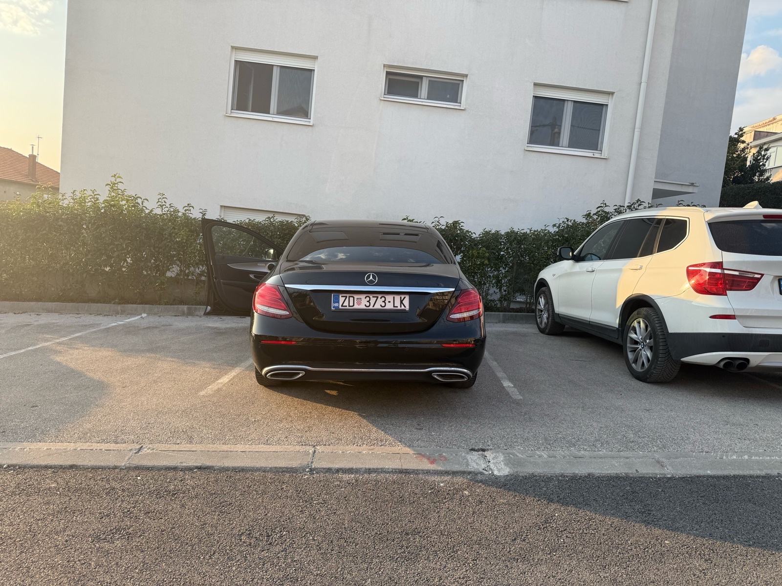 Mercedes-Benz E-klasa 220 D automatik, fotografija 10