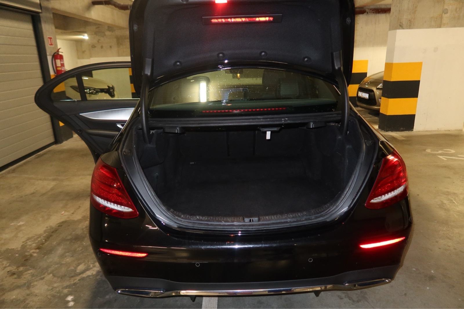 Mercedes-Benz E-klasa 220 D AMG, fotografija 10