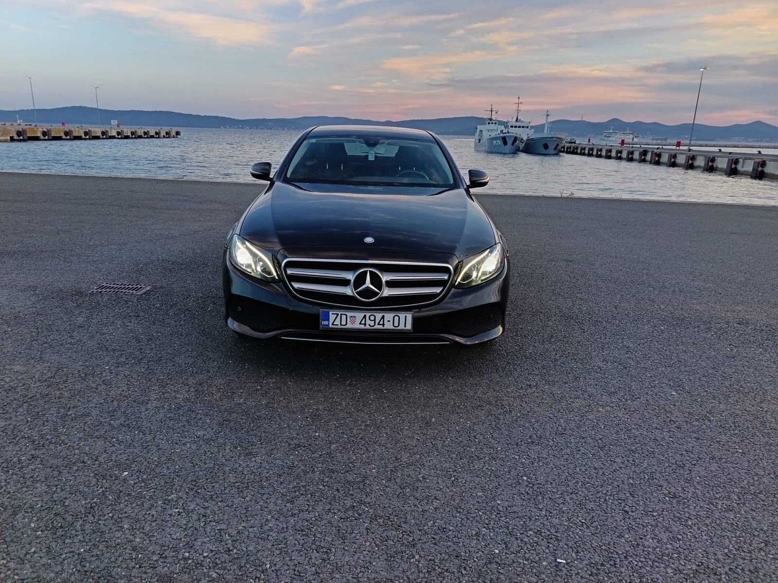 Mercedes-Benz E-klasa 220 D automatik, fotografija 11