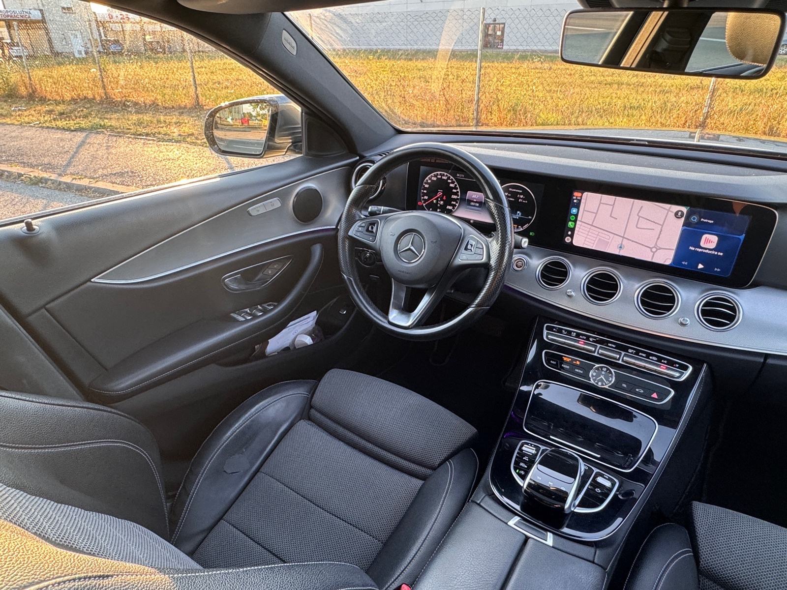 Mercedes-Benz E-klasa 220 D automatik, fotografija 12