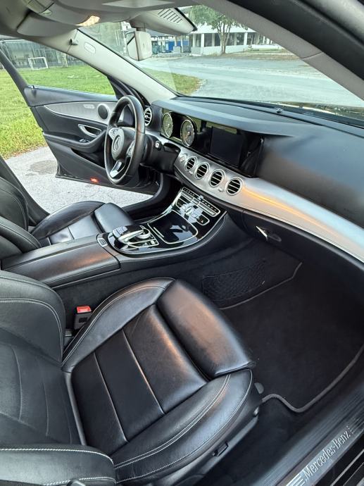 Mercedes-Benz E-220 D, Registriran,SUPER STANJE, AKCIJA !!!, fotografija 16