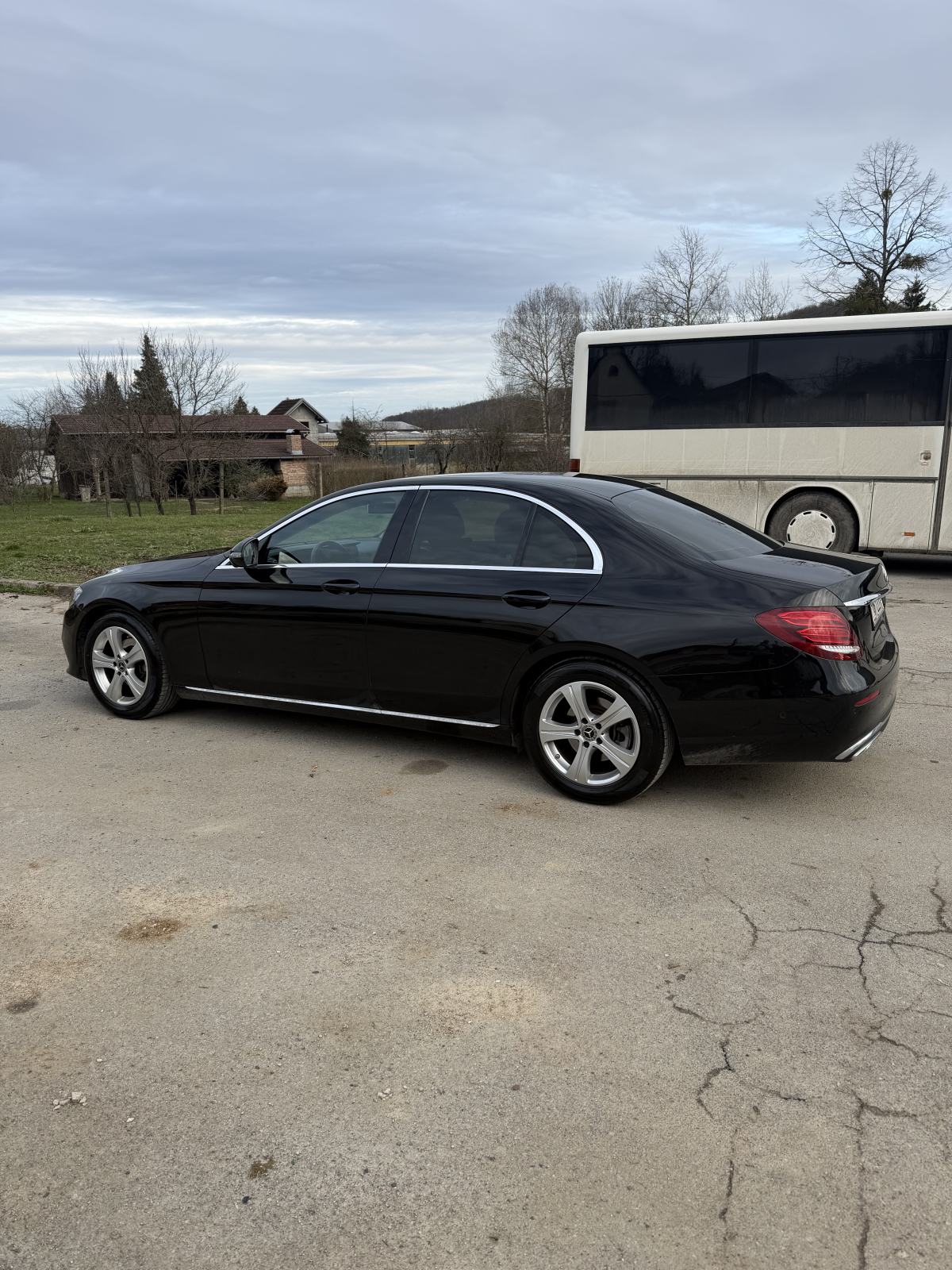 Mercedes-Benz E-220 D, Registriran,SUPER STANJE, AKCIJA !!!, fotografija 2