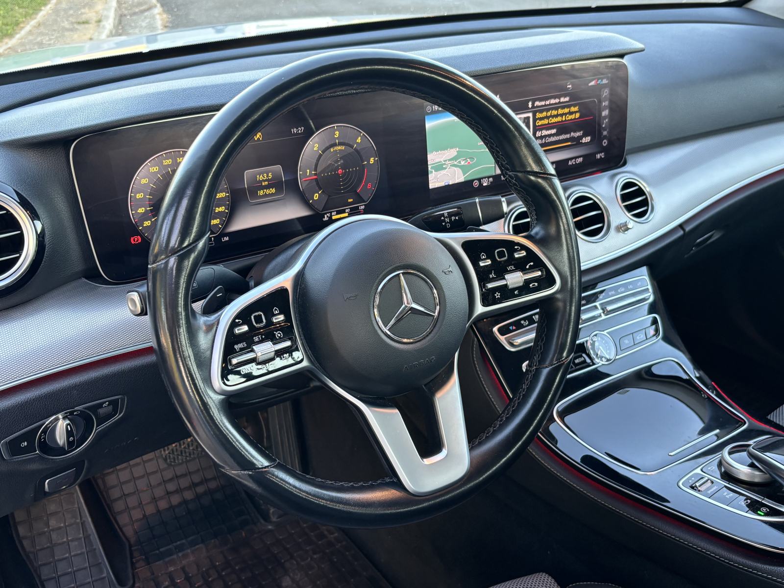 Mercedes-Benz E-klasa 220 D, fotografija 9