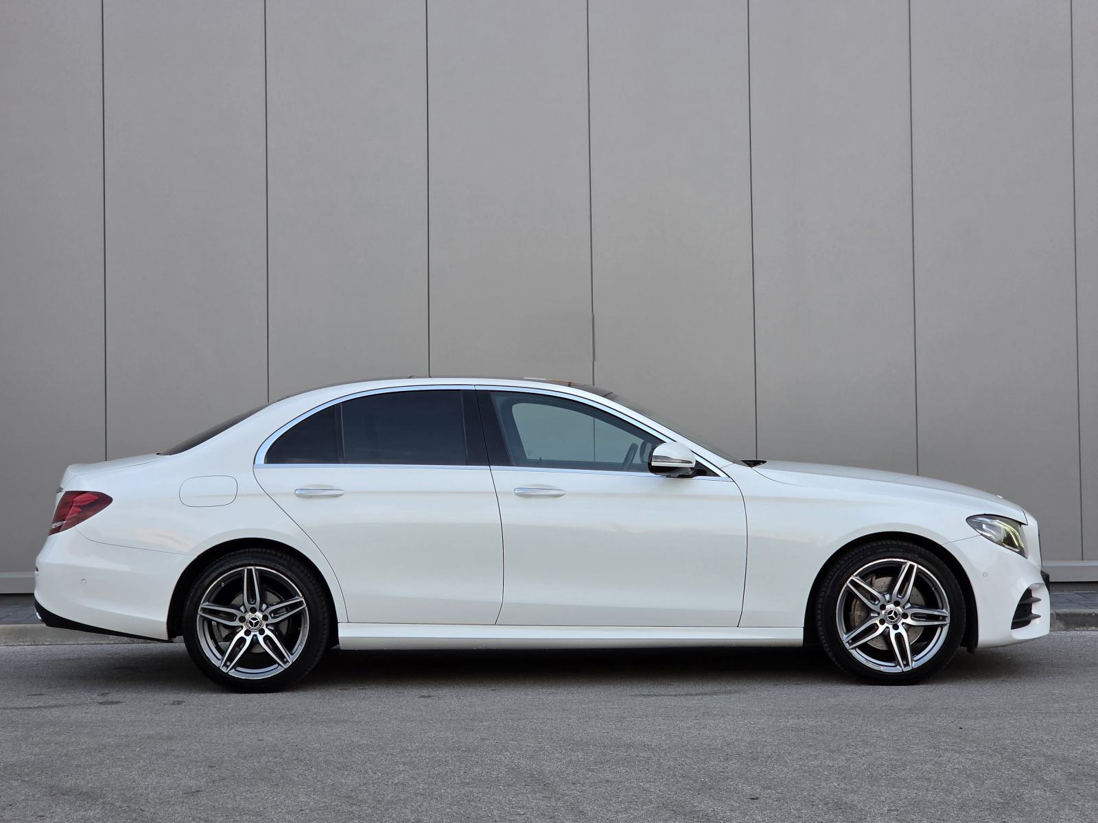 Mercedes-Benz E-klasa 220 D 4MATIC | KOŽA | PANORAMA | KAMERA | PDV, fotografija 6