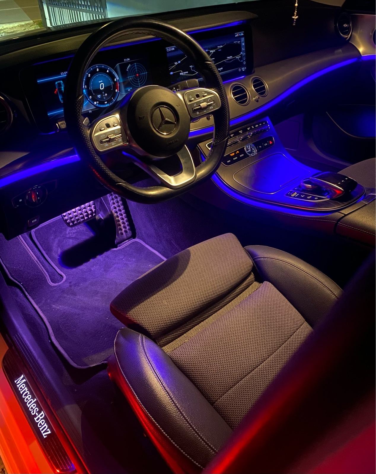 Mercedes-Benz E-klasa 220 D, fotografija 6