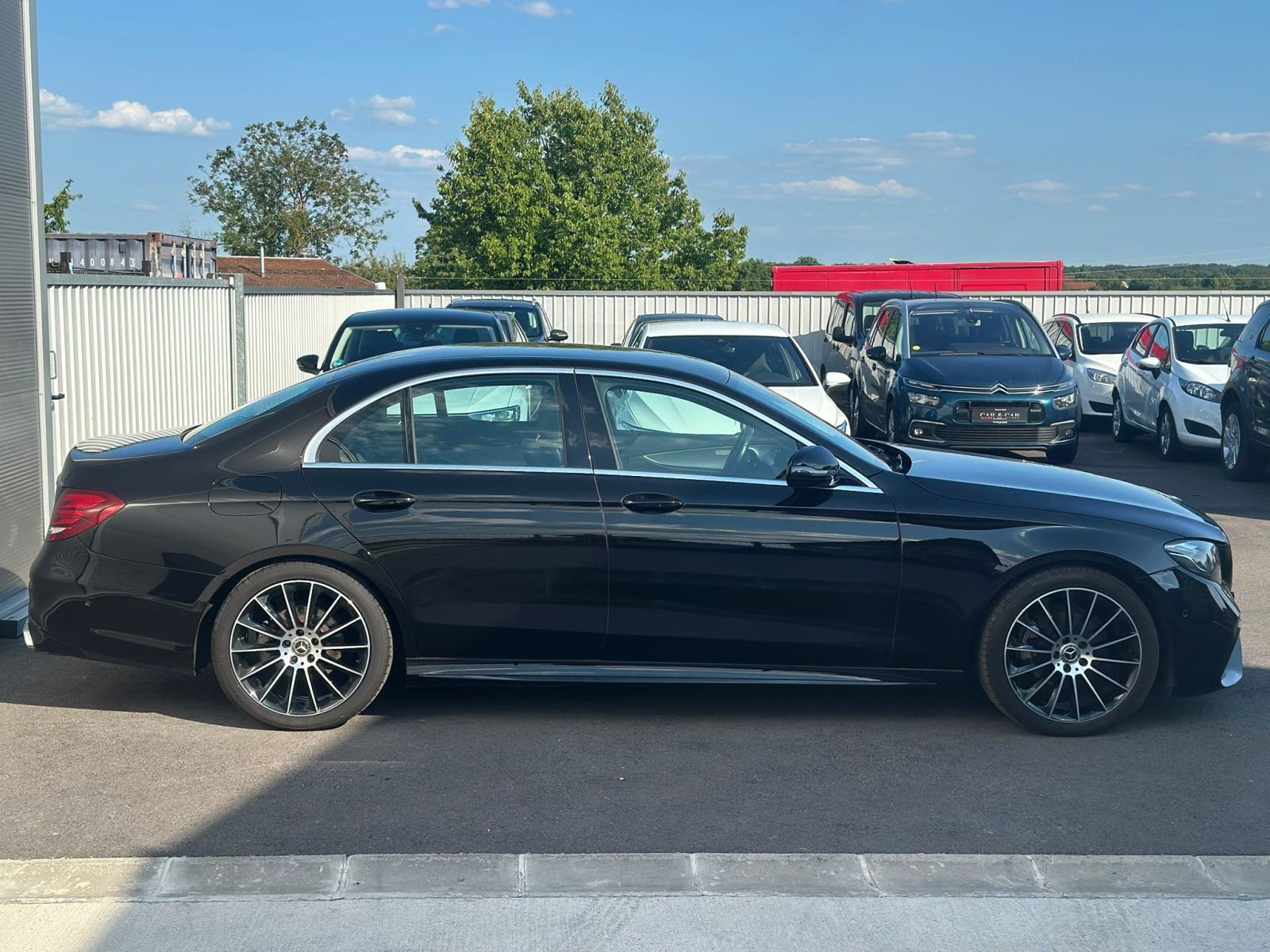 Mercedes-Benz E-klasa 220d--AMG--LED--JAMSTVO--LEASING, fotografija 3