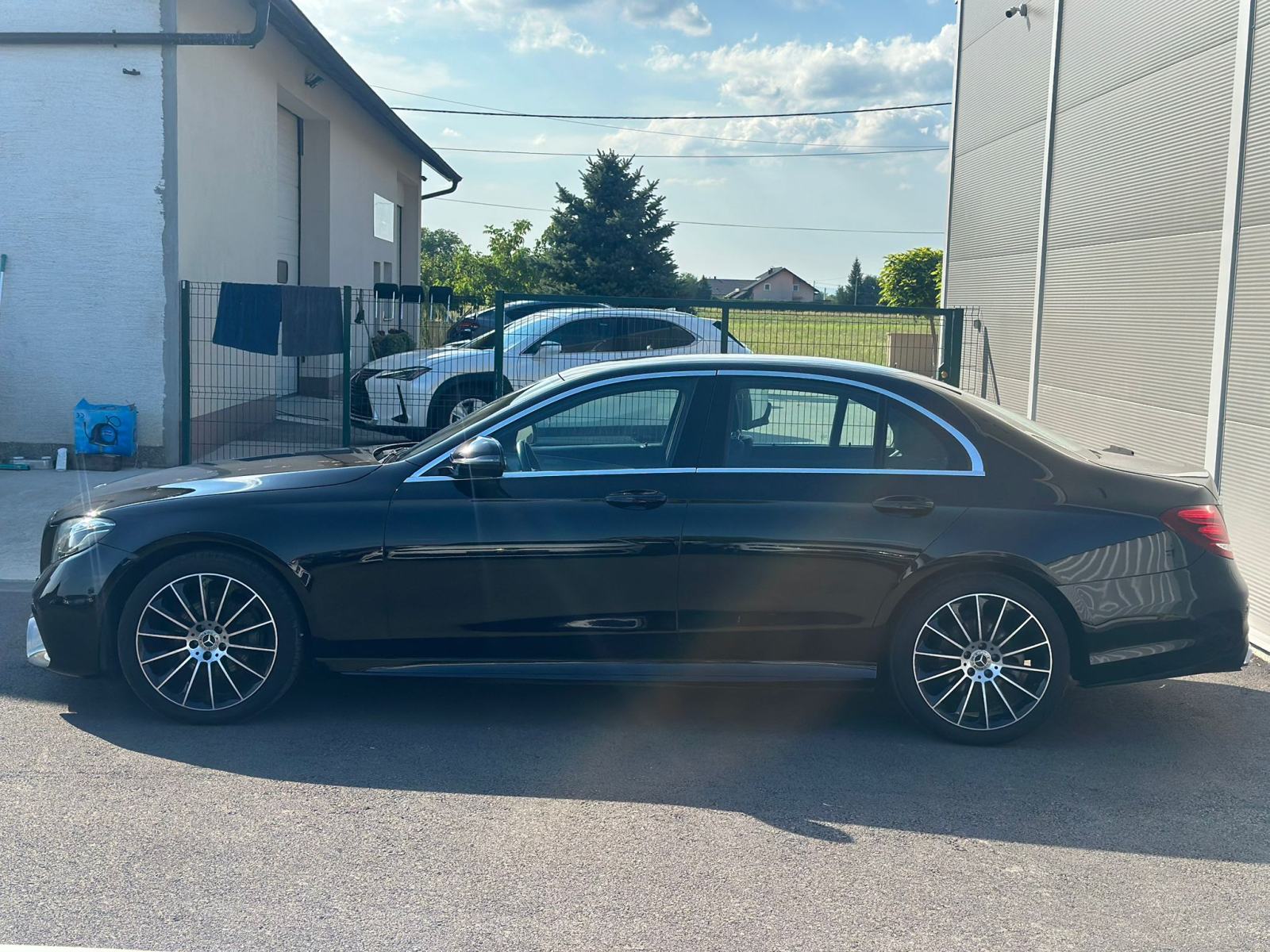 Mercedes-Benz E-klasa 220d--AMG--LED--JAMSTVO--LEASING, fotografija 6