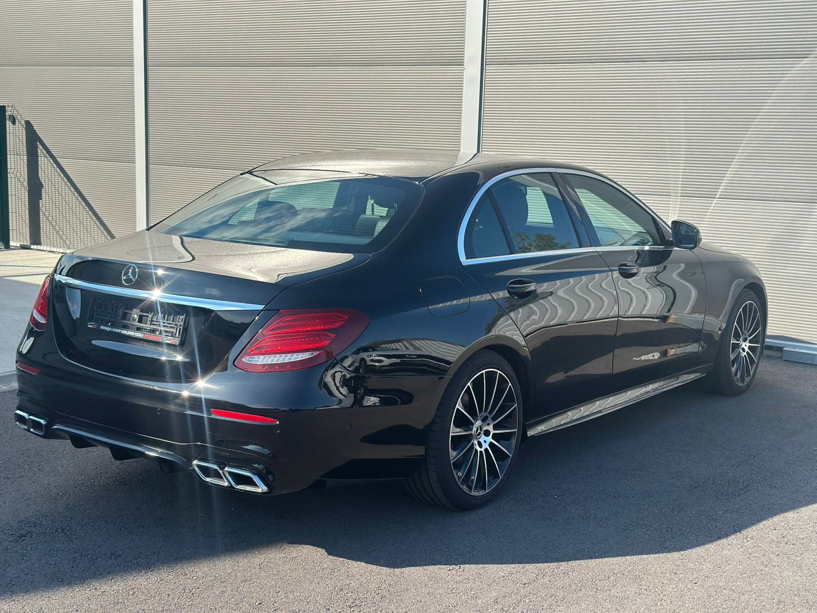 Mercedes-Benz E-klasa 220d--AMG--LED--JAMSTVO--LEASING, fotografija 8