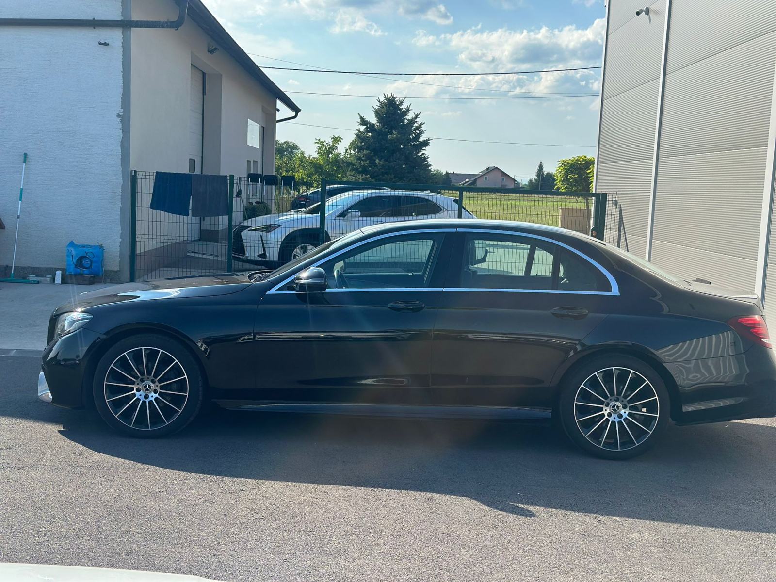 Mercedes-Benz E-klasa 220d--AMG--LED--JAMSTVO--LEASING, fotografija 9