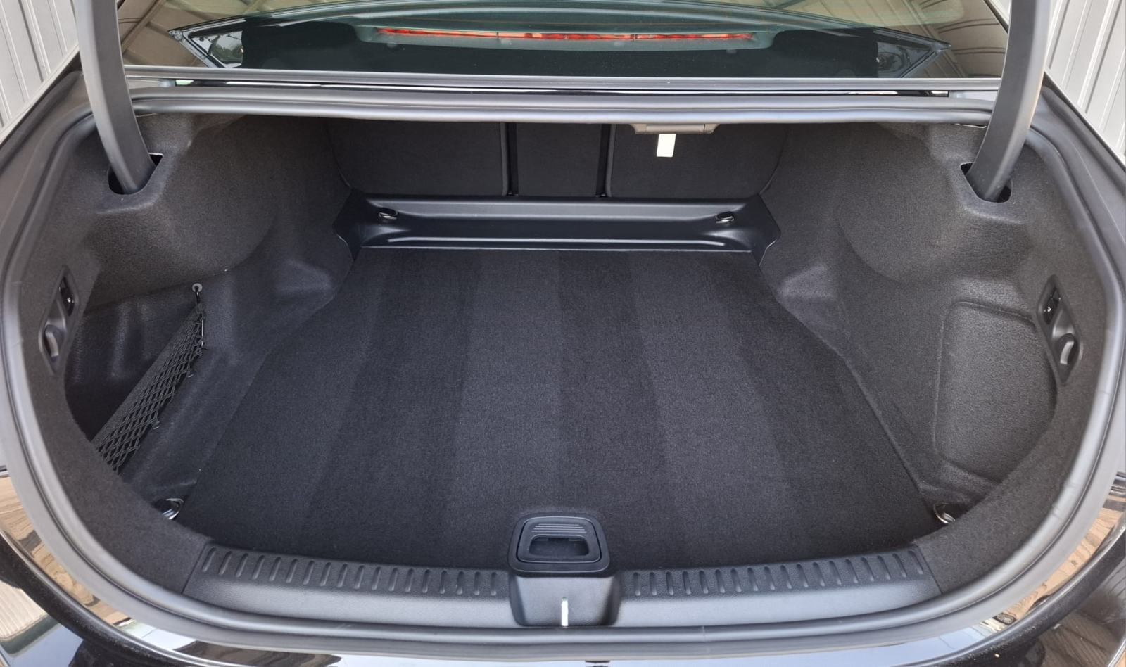 Mercedes-Benz E-klasa 220d AUT. 360°KAMERA Line Assist NAVI*GARANCIJA*, fotografija 15