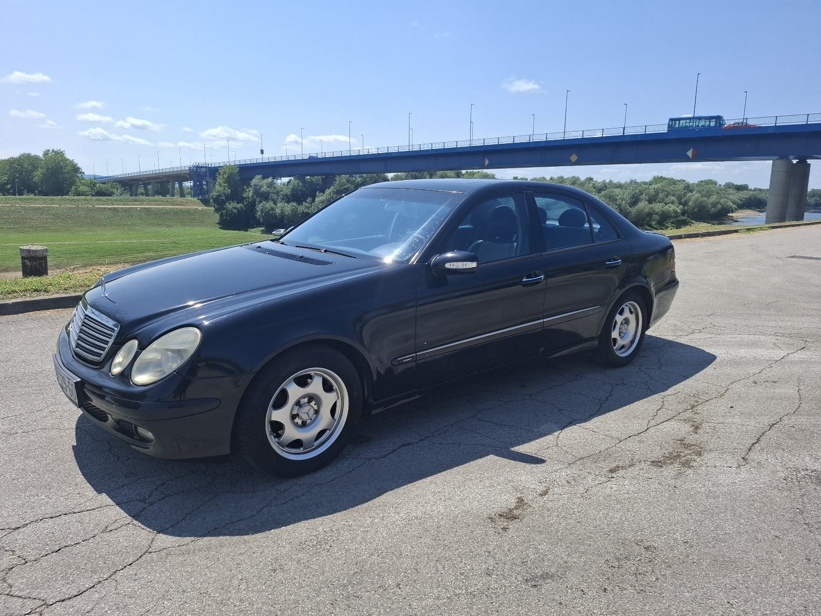 Mercedes-Benz E270 CDI Avantgarde Automatik | Reg 07/2027, pogled izvana - slika 2