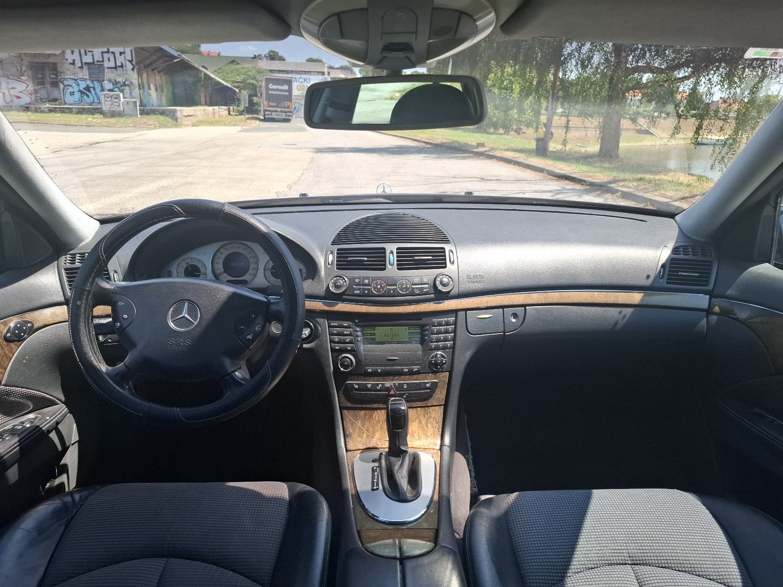 Mercedes-Benz E270 CDI Avantgarde Automatik | Reg 07/2027, fotografija 16