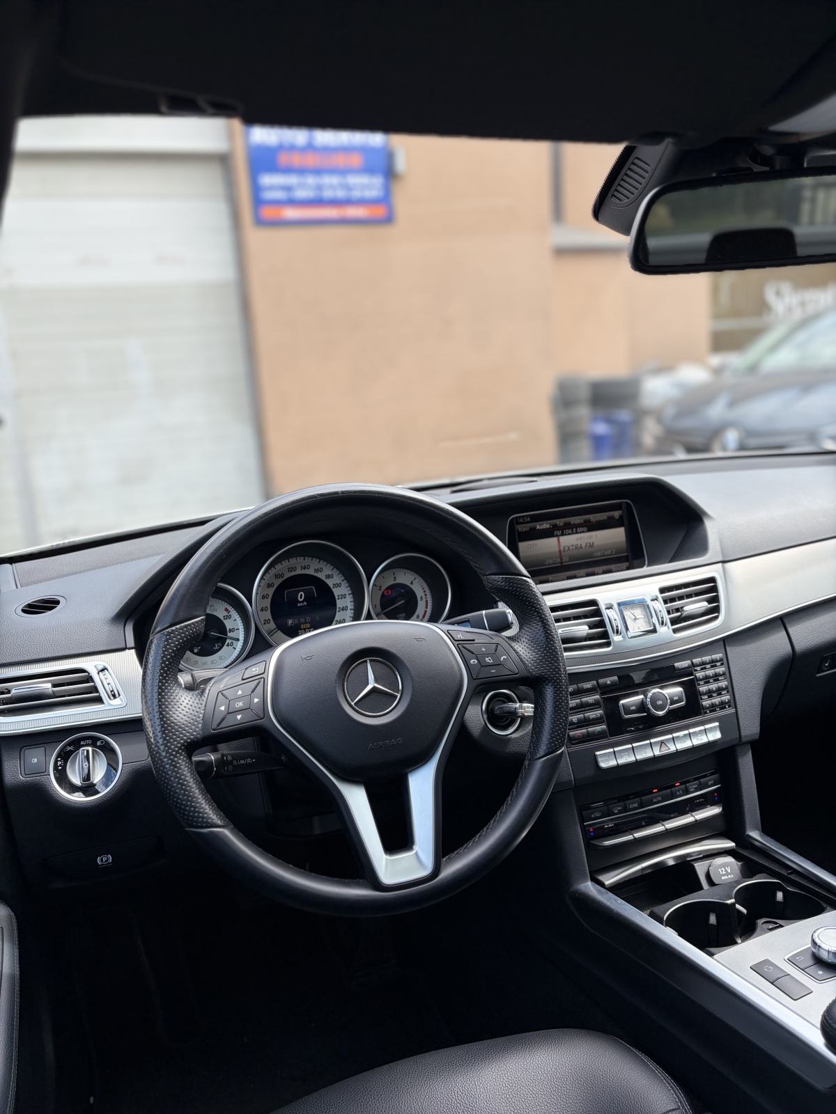 Mercedes-Benz E-klasa 300 CDI automatik Full oprema ŠIBER,LED,NAVI.., fotografija 9
