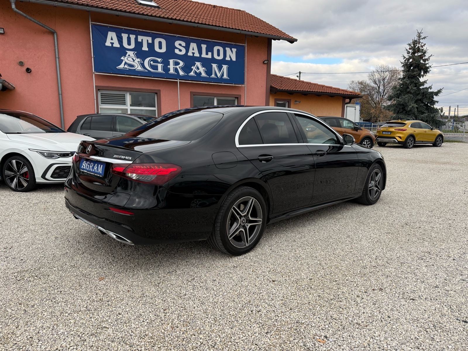 Mercedes-Benz E-klasa 300 de*AMG*9G-Tronic*NAVI*R.KAM*VIRTUAL*, fotografija 7