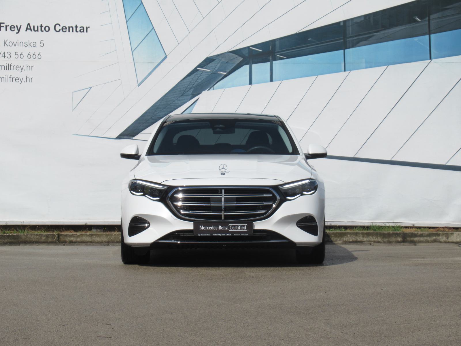 Mercedes-Benz E-klasa 300 de Exclusive Premium plus, pogled izvana - slika 1