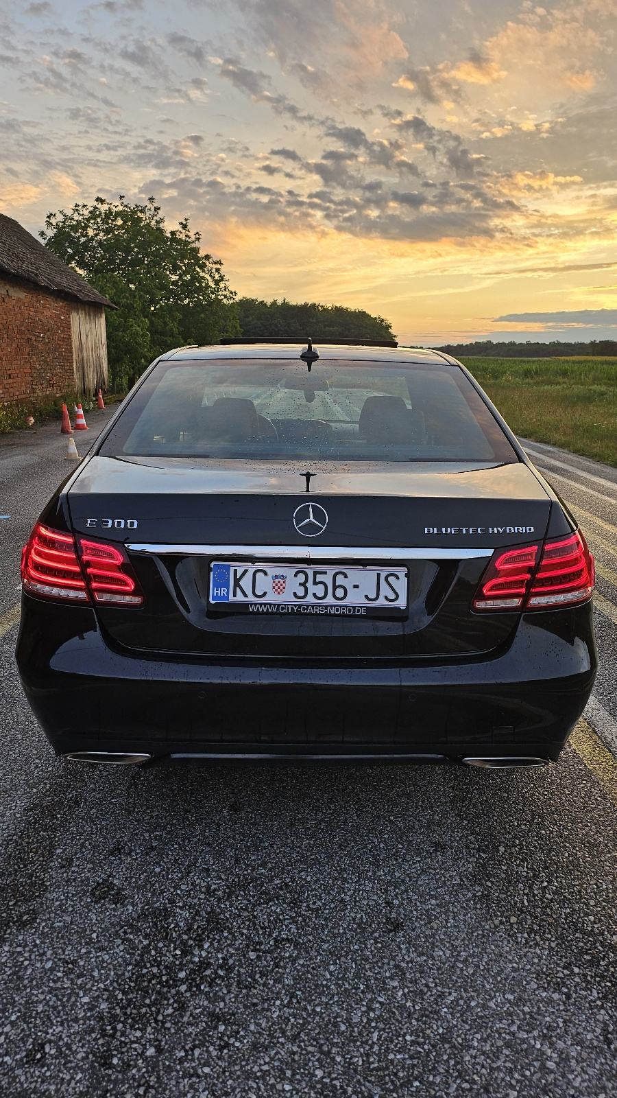 Mercedes-Benz E-klasa 300, fotografija 5