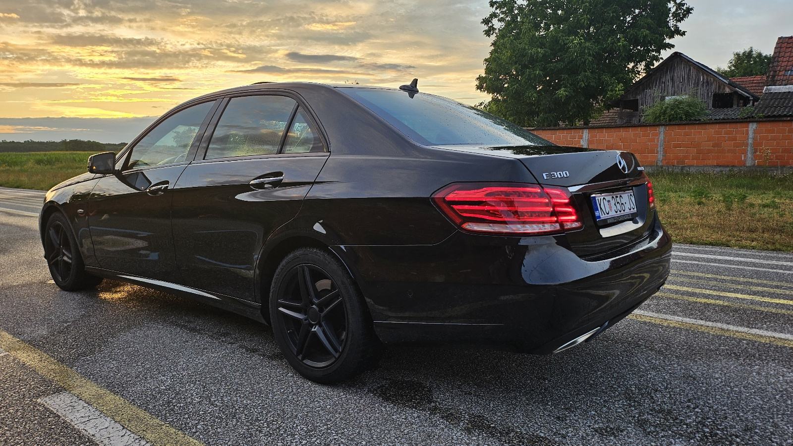 Mercedes-Benz E-klasa 300, fotografija 7