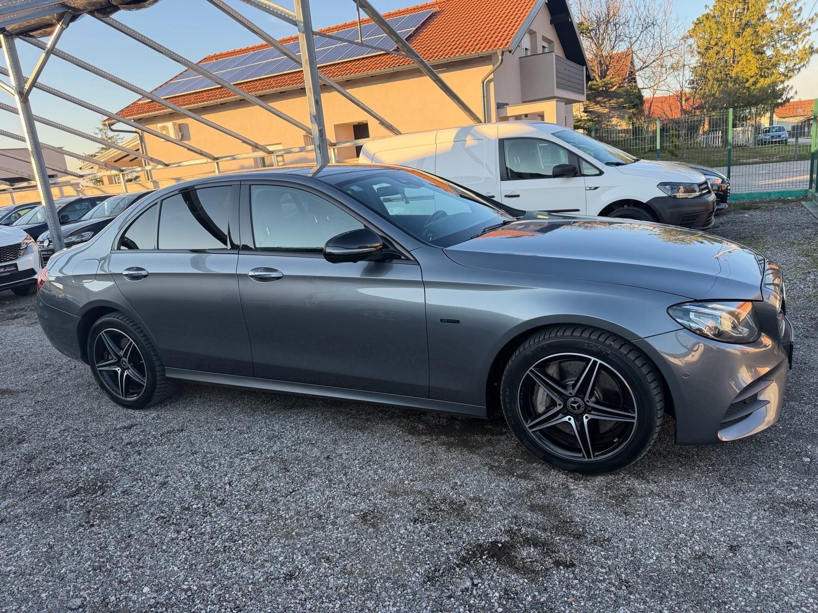 Mercedes-Benz E-klasa 300de,AMG,HIBRID,Head up,Jamstvo 12mj., fotografija 4