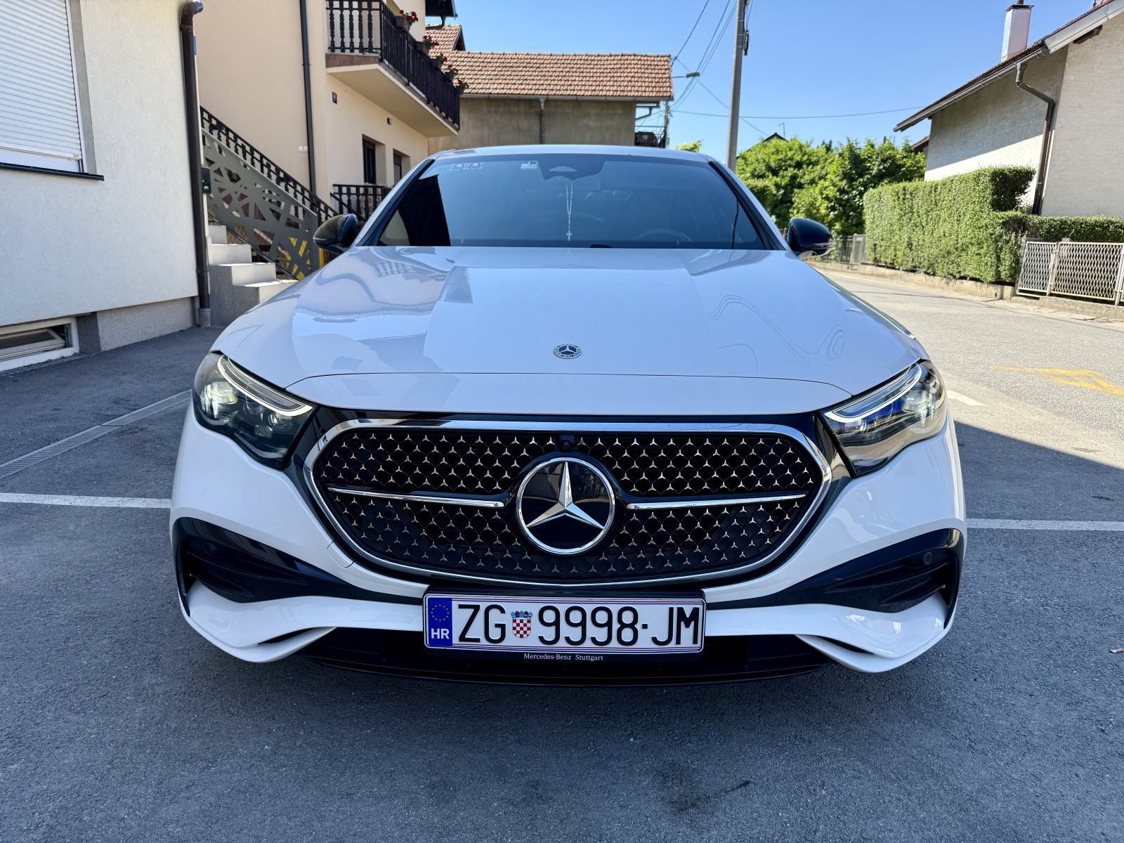 Mercedes-Benz E-klasa 300de automatik, fotografija 1